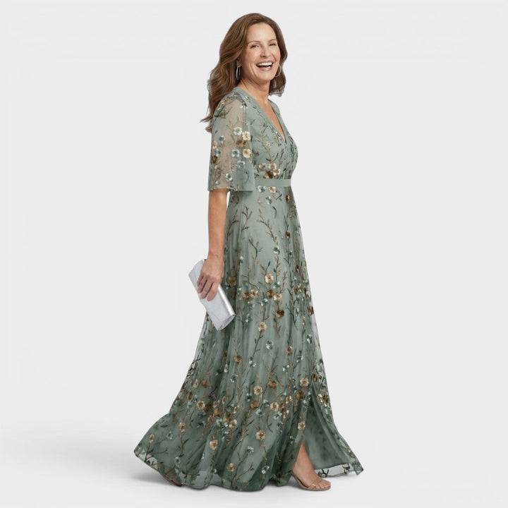 Daniela | Elegant Halter Maxi Dress
