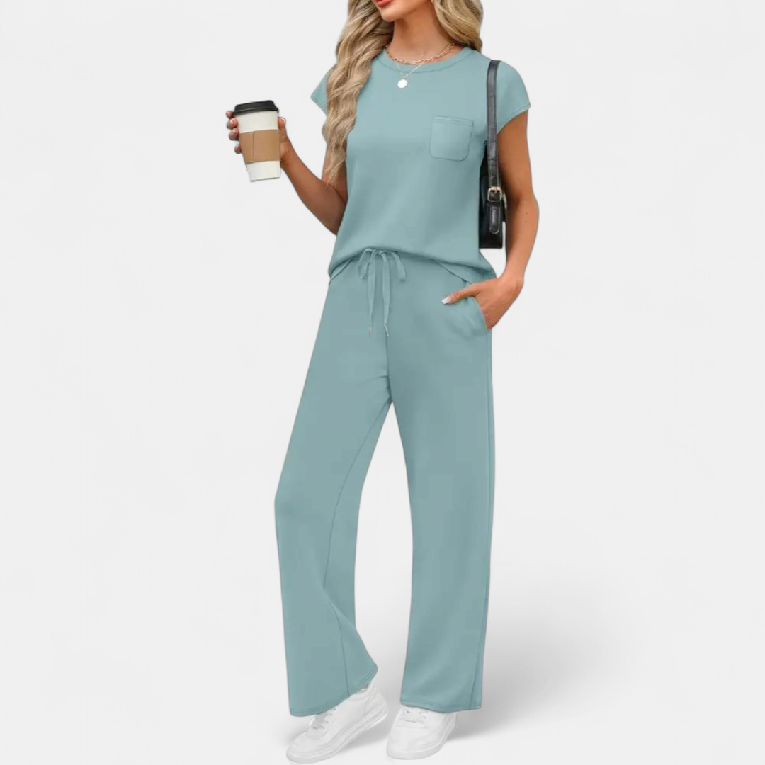 SOLÈNE™ – Breezy Crewneck Lounge Two-Piece Set